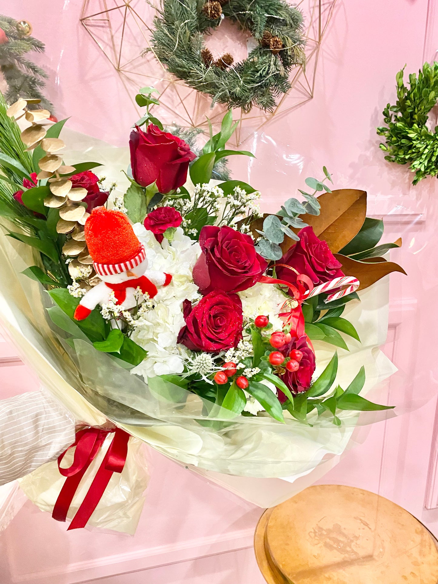 Holiday Fresh Bouquet 🎅 ⛄️🌹✨🎄